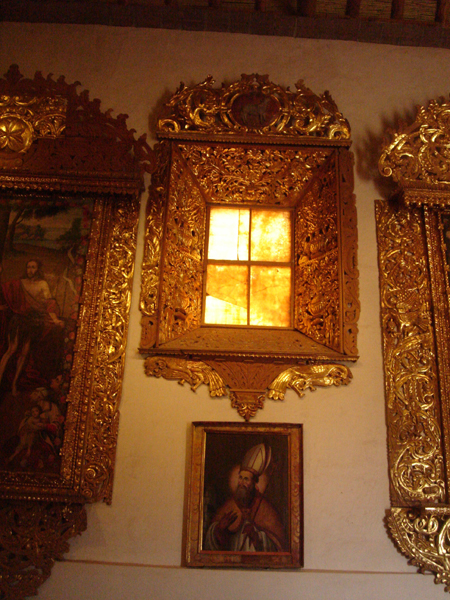 00P - Eglise San Pedro (Julli) pierre translucide