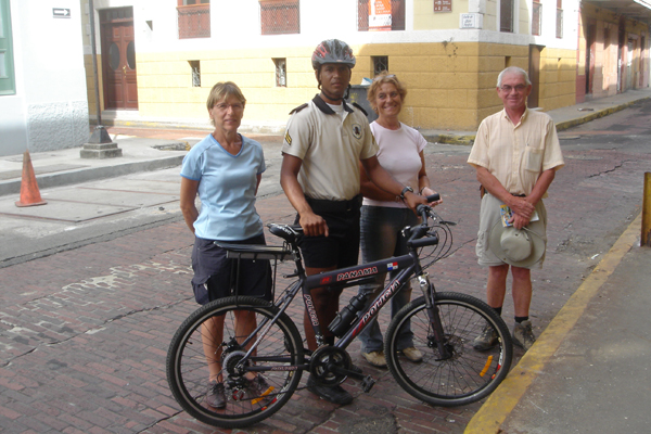 06PA - Police touristique