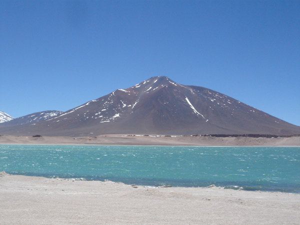 26-Laguna verde