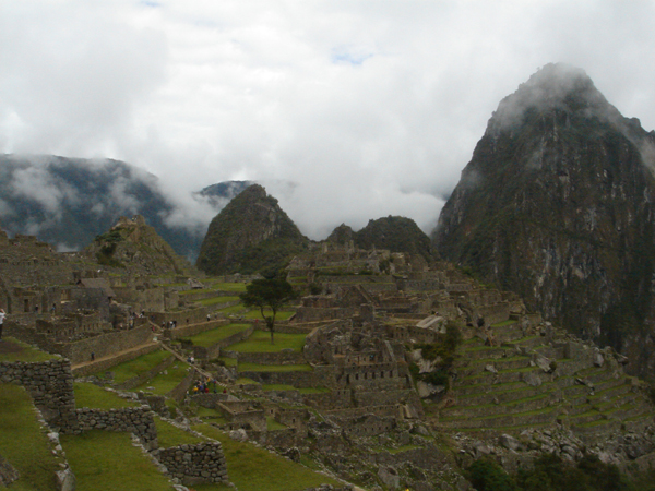 68P - Vue du Machu Picchu